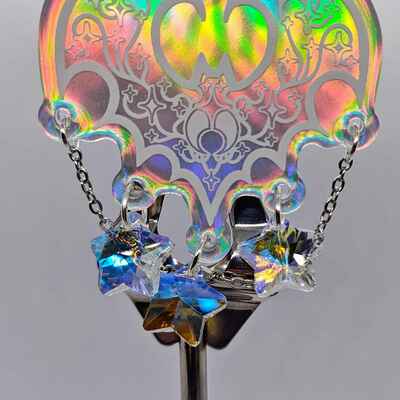 Holographic pin: galaxy bat