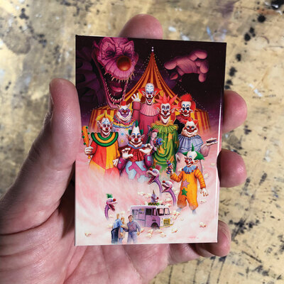 Killer klowns magnet