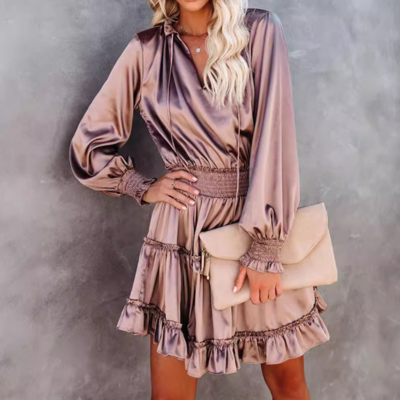 Fashion long sleeved v-neck dress