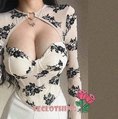 Hollow sexy low-cut long-sleeved T-shirt with heart decoration underwired fishbone top