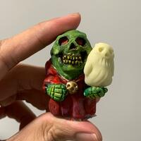 Bone Teller (Resin) - Thumbnail 1