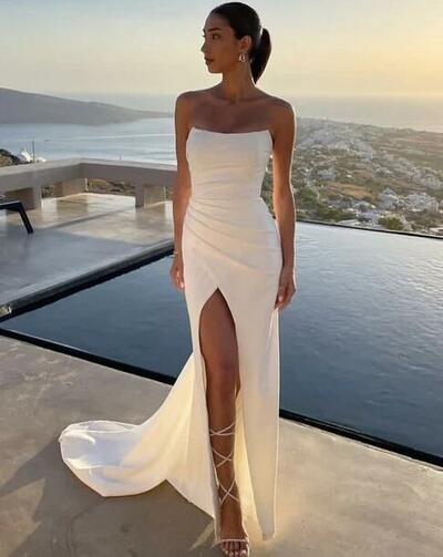 Elegant Strapless White Split Prom Dresses