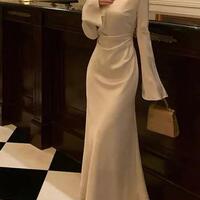 Simple O-Neck Satin Evening Dresses With Long Sleeves - Thumbnail 1