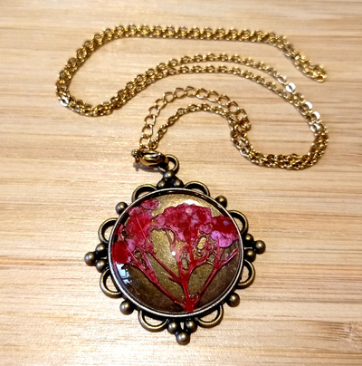 Stunning Goth Flower Natural Plant Gold Necklace Unique RARE