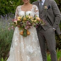 Elegant Ball Gown Lace Appliques Wedding Dress Bridal Gown - Thumbnail 1