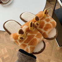 Cute Giraffe Plush Slippers - Thumbnail 4