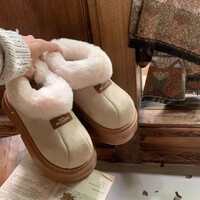 Big Toe Platform Snow Boots - Thumbnail 1