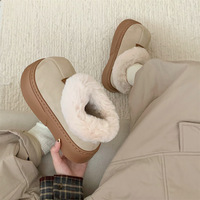 Big Toe Platform Snow Boots - Thumbnail 3