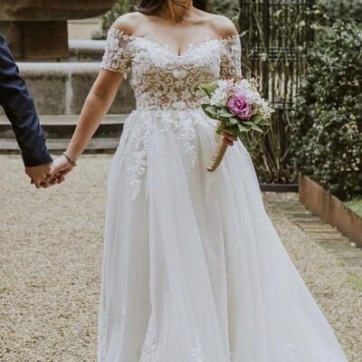 Elegant off the shoulder lace appliques wedding dress bridal gown