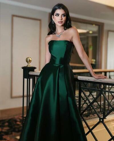 Strapless A-line Emerald Green Stain Evening Dresses