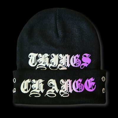 Color changing uv beanie