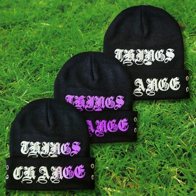 Color changing uv beanie