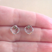 Sterling Silver Peridot Circle Stud Earrings/Peridot Earrings/Peridot Studs/Peridot Jewellery/Peridot Jewelry/Gemstone Earrings/August Birthstone/UK - Thumbnail 1