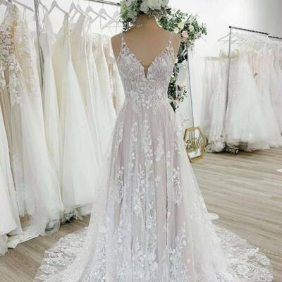 Elegant a line lace appliques wedding dress bridal gown