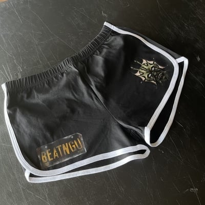 Jeepers creepers short shorts