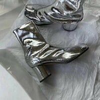 Women's genuine leather pig's hoof split toe martin boots 2 colors - Thumbnail 1