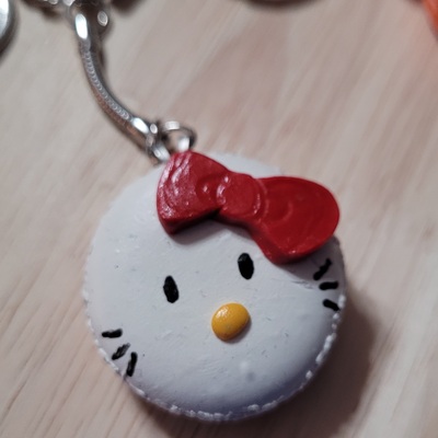 Macaron keychain cat