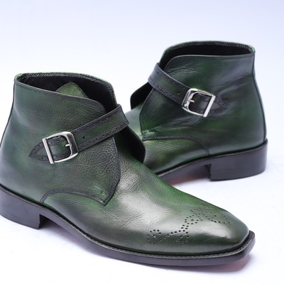 Crafted leather men's genuine green leather chukka boots