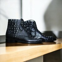 Black Alligator Textured Lace Up Leather Boots. - Thumbnail 2