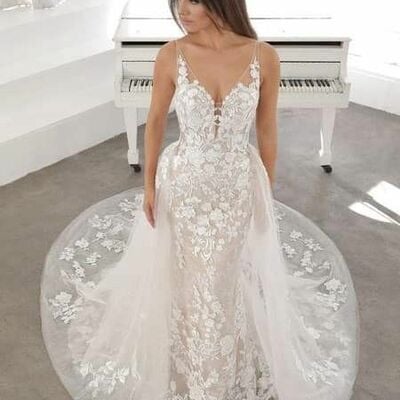 Elegant mermaid tulle lace appliques sleeveless wedding dress bridal gown