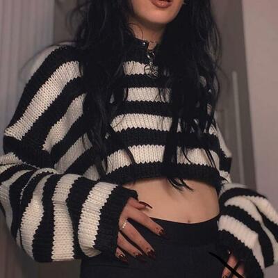 Black white striped cropped pullover knit sweater - Thumbnail 1