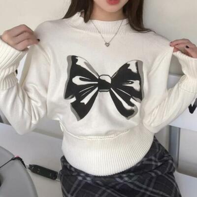Bow white pullover knit sweater