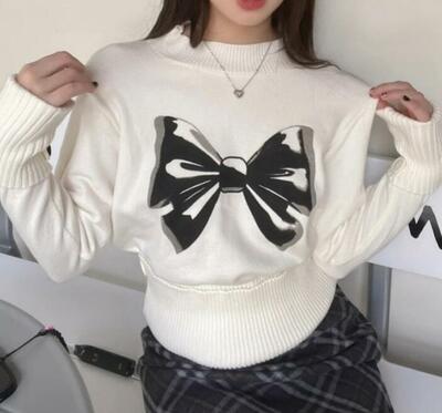 Bow White Pullover Knit Sweater