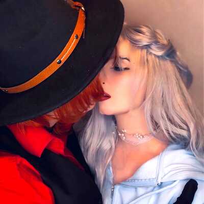 Kiss the girl