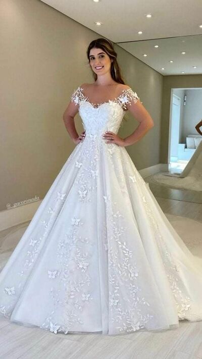 Elegant Ball Gown Sleeveless Lace Appliques Wedding Dress Bridal Gown