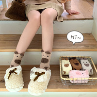 5 Pairs Fleece Capybara Socks - Thumbnail 4