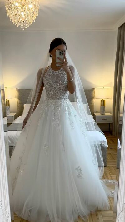 Elegant Ball Gown Tulle Lace Wedding Dress Bridal Gown
