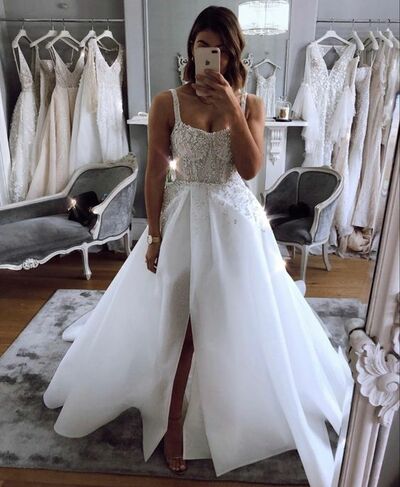 Elegant Ball Gown Tulle Lace Appliques Puffy Wedding Dress Bridal Gown