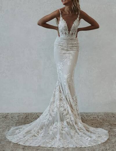 Elegant Sheath Sleeveless Lace Appliques Wedding Dress Bridal Gown
