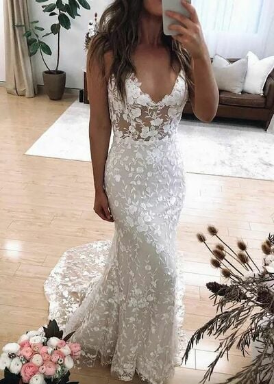 Elegant Sheath Sleeveless Lace Appliques Wedding Dress Bridal Gown