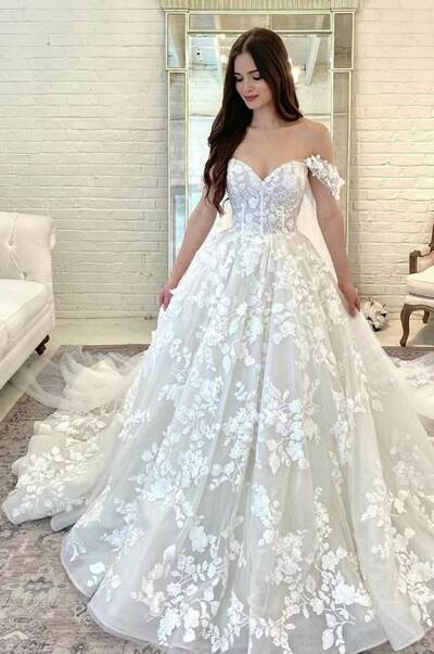 Elegant Ball Gown Off the Shoulder Tulle Lace Appliques Wedding Dress Bridal Gown