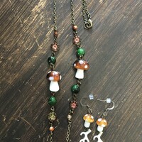 Fungus Deer Necklace Earring Set - Thumbnail 1