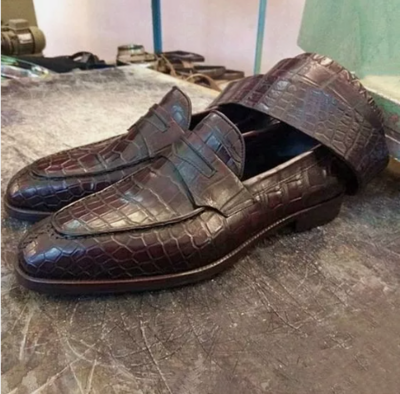 Handmade men brown leather crocodile shoes, formal dress moccasin for mens