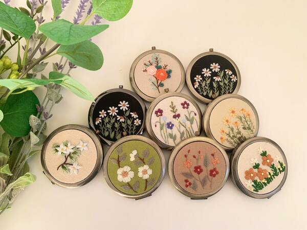 Wildflower Floral Hand-Embroidered Pocket Mirror | Compact Mirror | Portable Mirror | Bridesmaid Gift | Bridal Shower Gift | Birthday Gift