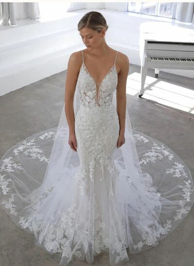 Elegant V Neck Mermaid Lace Appliques Boho Wedding Dress Bridal Gowns