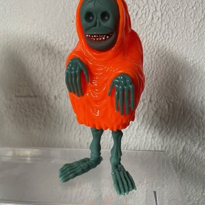 The creep (orange and corpse green)