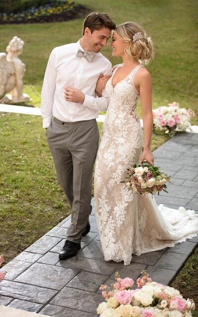 Elegant Mermaid Lace Appliques Tulle Wedding Dress Bridal Gown