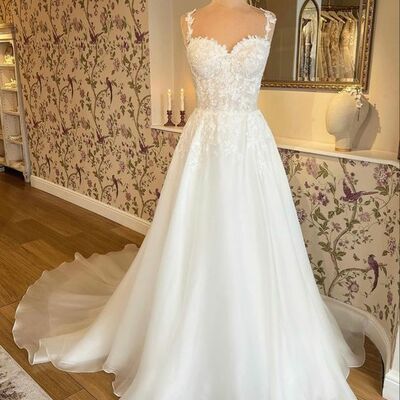 Simple a line lace appliques beach boho wedding dress bridal gowns  - Thumbnail 1