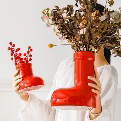 Boots shape ceramic flower vase