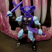 ManOrMonster? Studios Warlords of Wor Builder's Kit - Elapid Infiltrator - Thumbnail 1