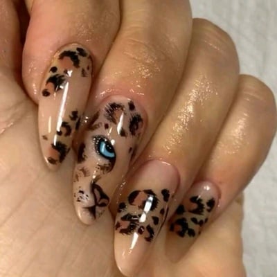 Leopard print presson 🐆 nails 