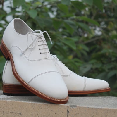 Crafted leather classic white leather lace up dress shoes