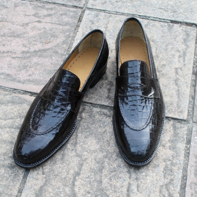 Crafted leather classic crocodile alligator leather moccasin loafers dress shoes