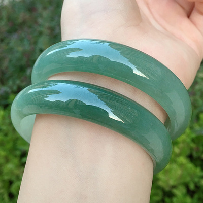 Natural ice jadeite bracelet high ice oil green female jade bracelet old pit a grade jade bracelet myanmar raw stone jade bracelet
