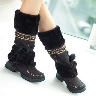 Faux fur ball decorate flat half snow boots