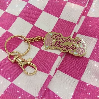 Respect shoujo hard enamel keychain 
